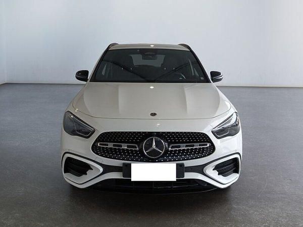Bianco Usata 2023 Mercedes 200 AMG Line Premium Plus SUV | 38.300 € (Cara) - Immagine 1/4