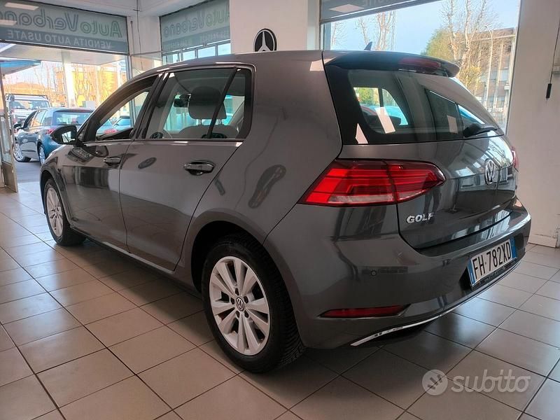 Usata VW Golf VII Business 110 CV (80 kW) 2017 Grigio Berlina