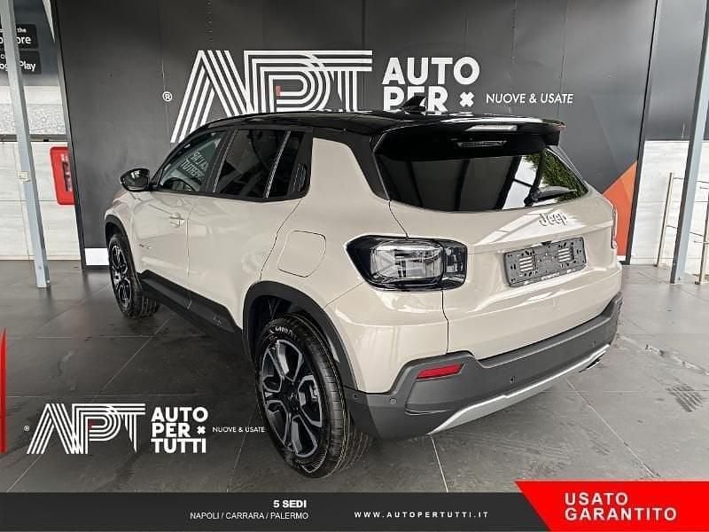 Nuova Jeep Avenger Summit 110 CV (80 kW) 2025 Beige SUV