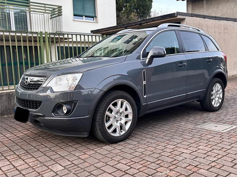 Usata Opel Antara 2012 Grigio SUV