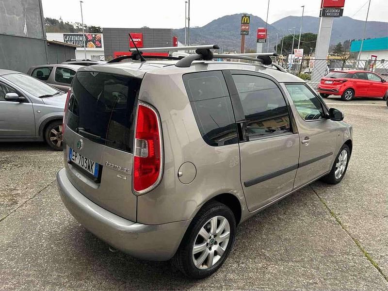Usata Skoda Roomster Ambition 86 CV (63 kW) 2012 Bronzo Monovolume