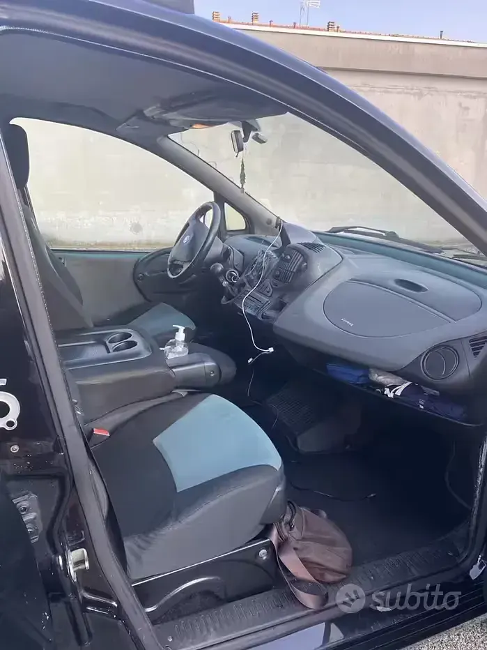 Usata Fiat Multipla 103 CV (75 kW) 2010 Nero Monovolume