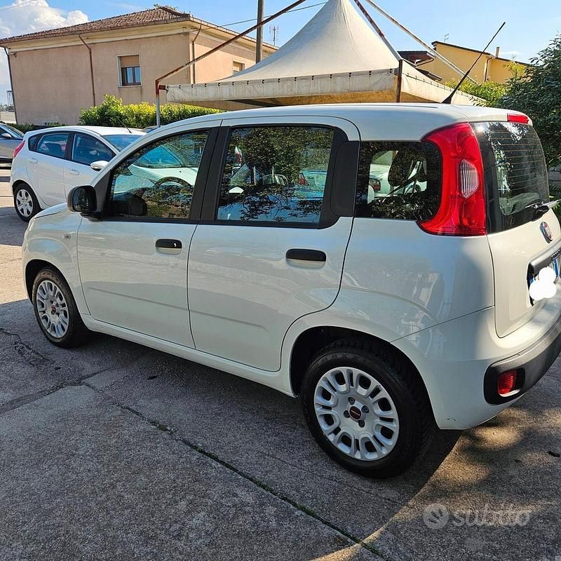 Usata Fiat Panda 95 CV (69 kW) 2018 Bianco Berlina