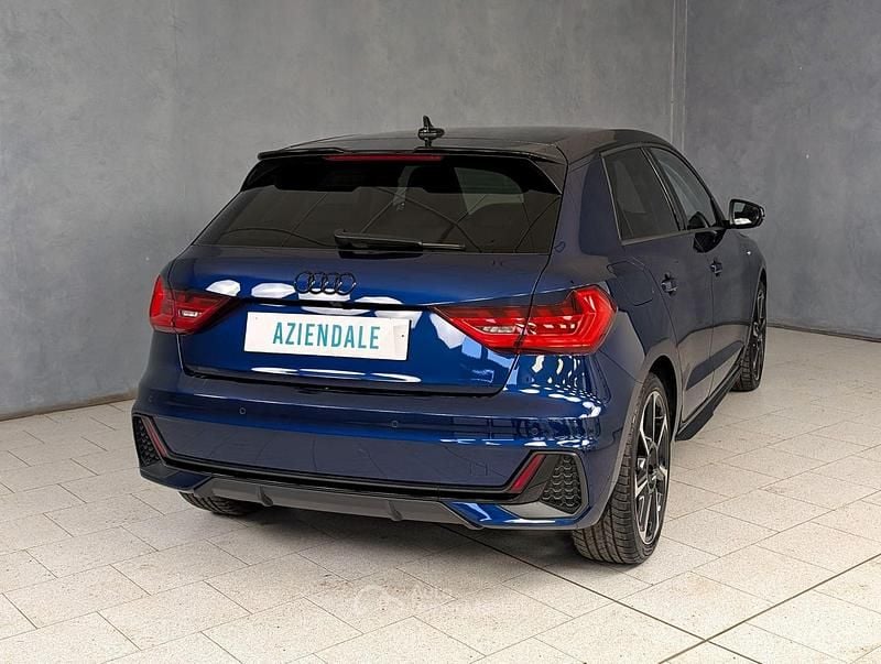 Usata Audi A1 Sportback Black Edition 158 CV (116 kW) 2025 Blu Utilitaria