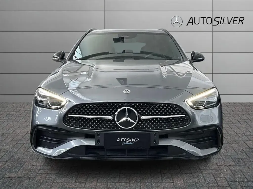 Usata Mercedes 220 Advanced 200 CV (147 kW) 2025 Grigio selenite Station wagon