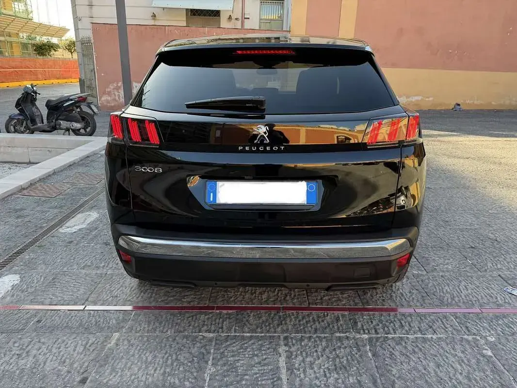 Usata Peugeot 3008 Allure 131 CV (96 kW) 2022 SUV