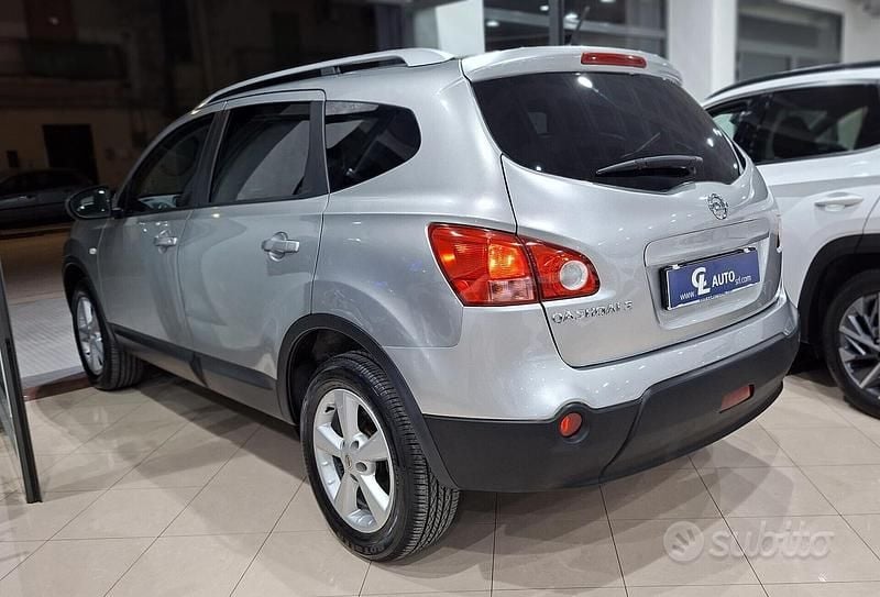 Usata Nissan Qashqai +2 Acenta 150 CV (110 kW) 2010 Grigio SUV