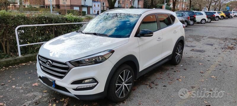 Usata Hyundai Tucson GO! 177 CV (130 kW) 2018 Bianco SUV