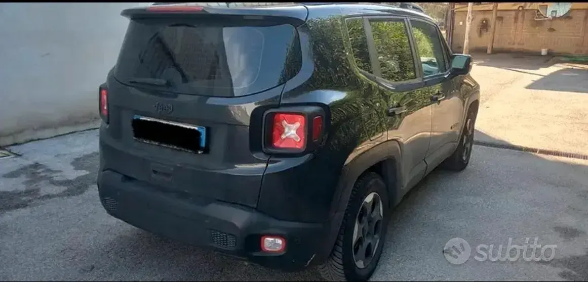 Usata Jeep Renegade 120 CV (88 kW) 2017 Nero SUV
