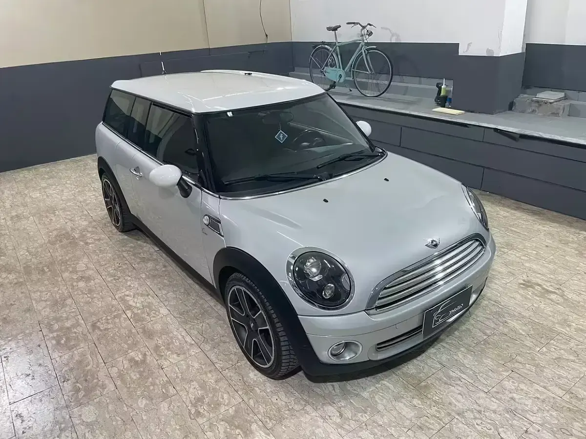 Usata Mini One Clubman 95 CV (69 kW) 2009 Grigio Station wagon