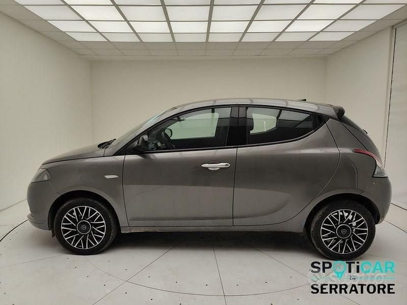 Usata Lancia Ypsilon S 69 CV (50 kW) 2024 Grigio Utilitaria