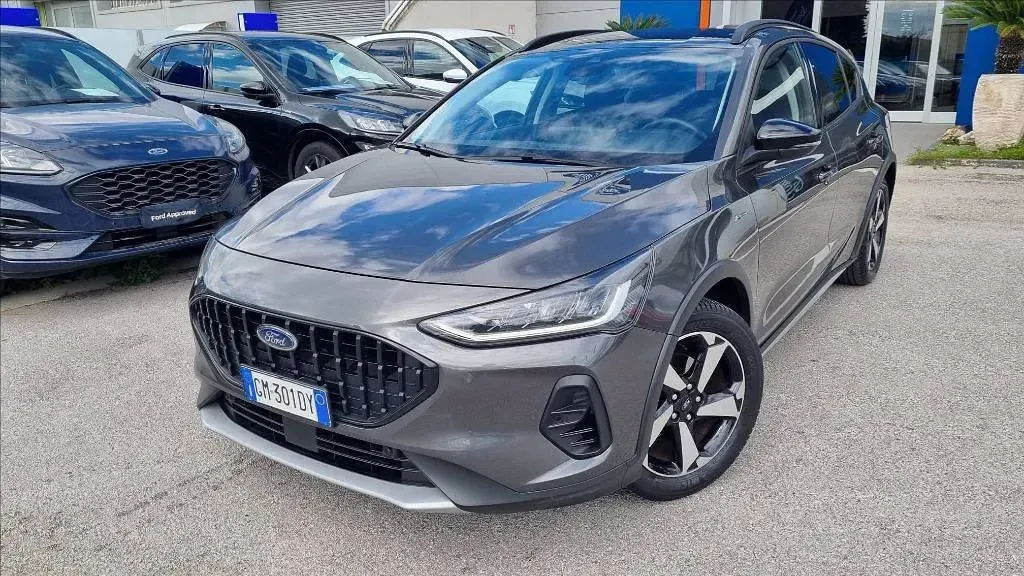 Usata Ford Focus Active 125 CV (91 kW) 2023 Grigio Berlina