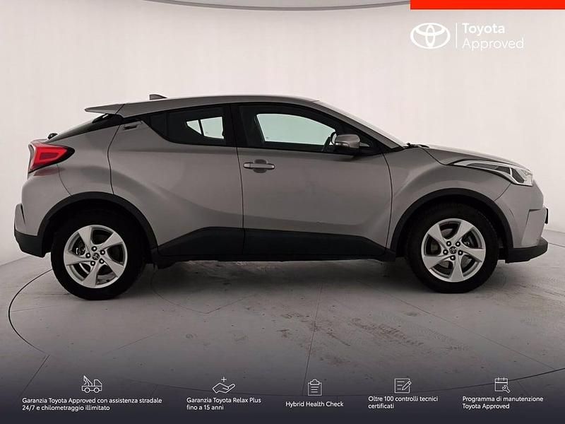 Usata Toyota C-HR Active 116 CV (85 kW) 2019 Dark grey SUV
