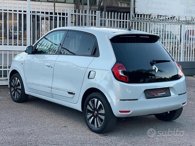 Usato 2020 Renault Twingo 1.0 Benzin (12.750 €)