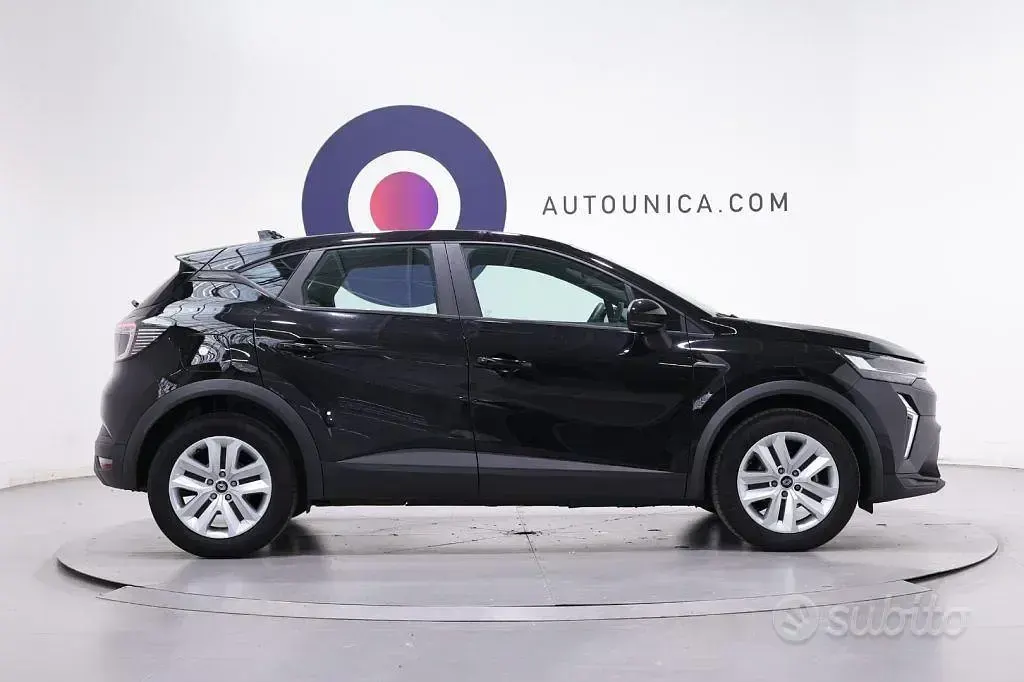 Usata Renault Captur Evolution 101 CV (74 kW) 2025 Nero SUV