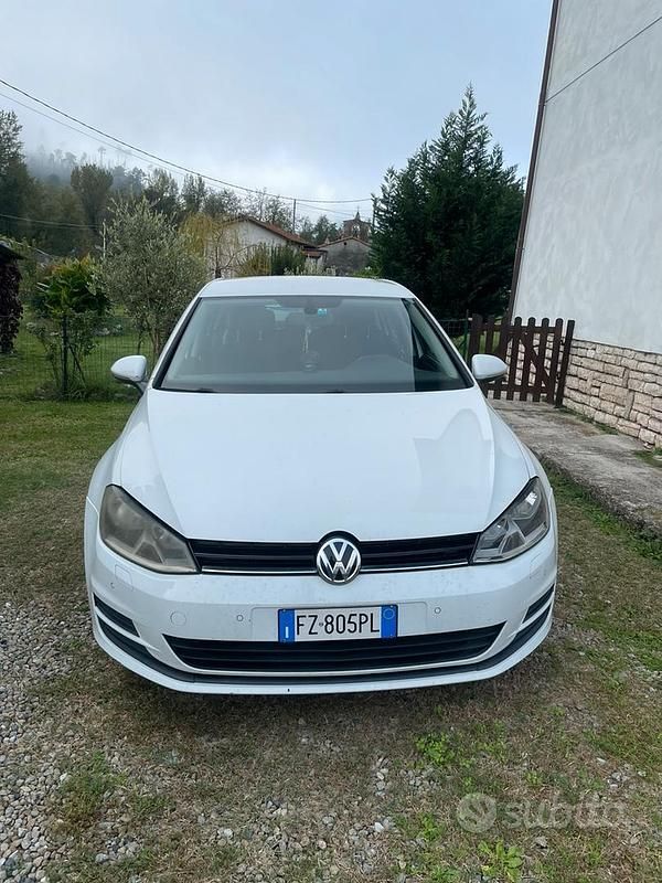 Usata VW Golf VII 105 CV (77 kW) 2014 Bianco Berlina