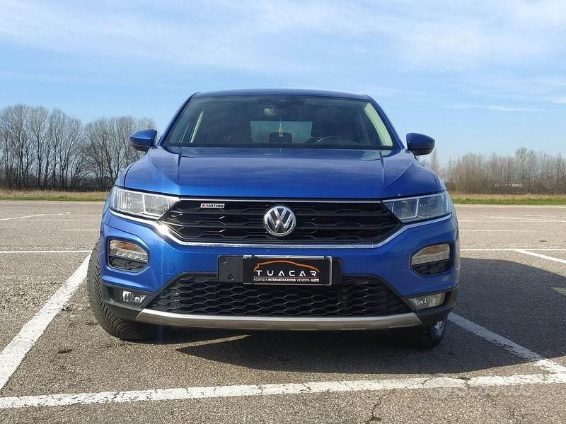 Usata VW T-Roc Business 150 CV (110 kW) 2020 Blu SUV