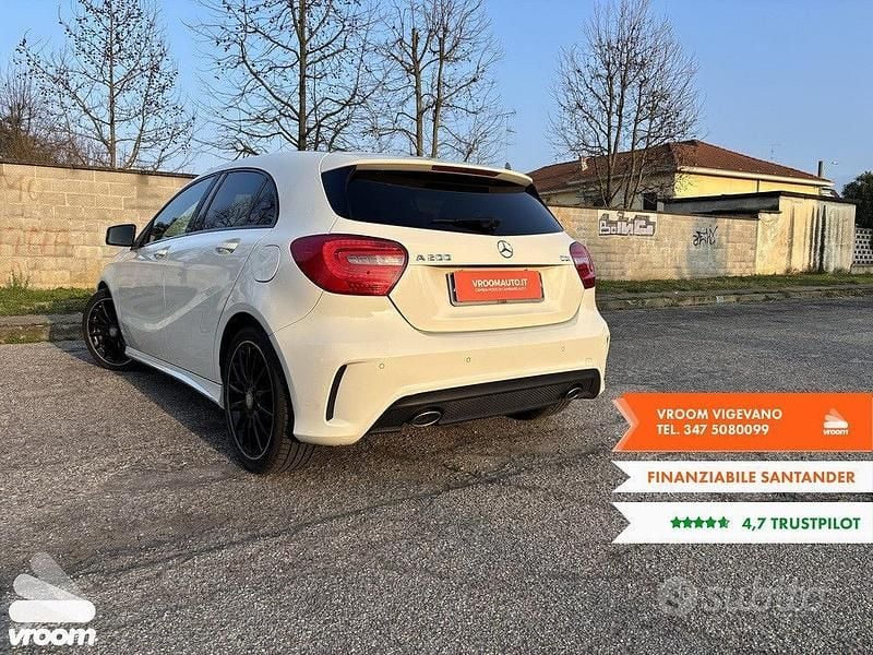 Usata Mercedes A200 135 CV (99 kW) 2015 Bianco Berlina