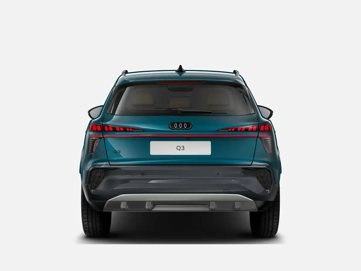 Nuova Audi Q3 Advanced 150 CV (110 kW) 2026 Blu malpelo metallizzato SUV