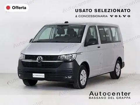 Usata VW Caravelle 150 CV (110 kW) 2023 Furgone