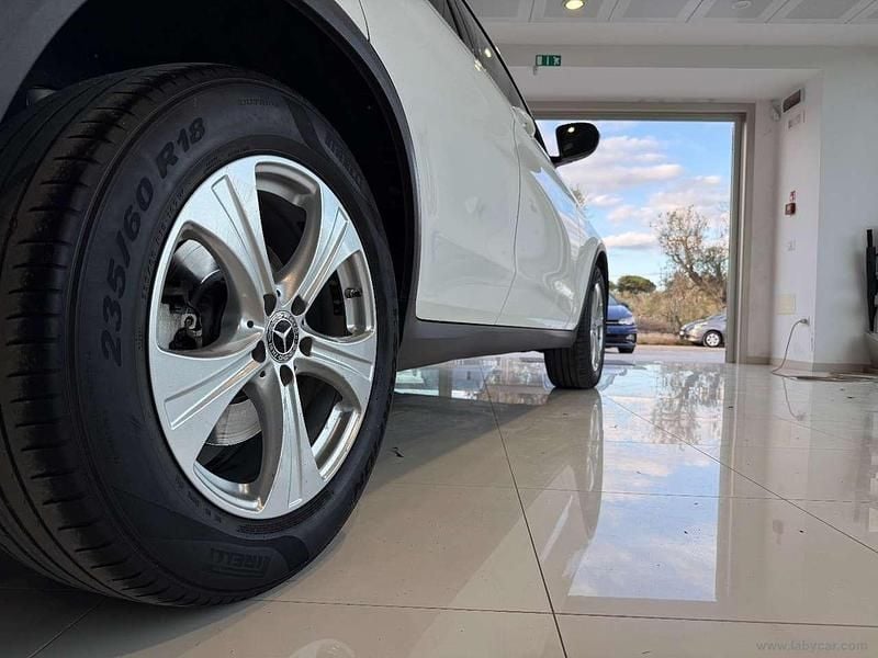 Usata Mercedes GLC220 170 CV (125 kW) 2018 Bianco SUV