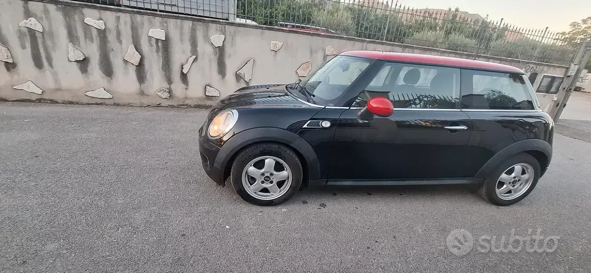 Usata Mini Cooper 2010 Nero Utilitaria