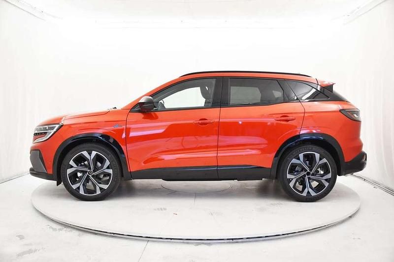 Nuova Renault Austral Techno Esprit Alpine 158 CV (116 kW) 2025 Rosso passion SUV