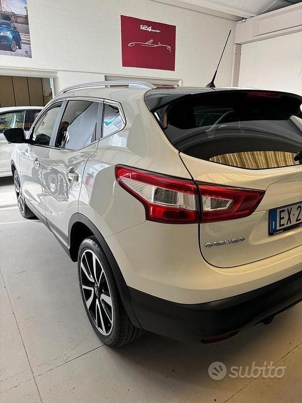 Usata Nissan Qashqai 116 CV (85 kW) 2014 Bianco SUV
