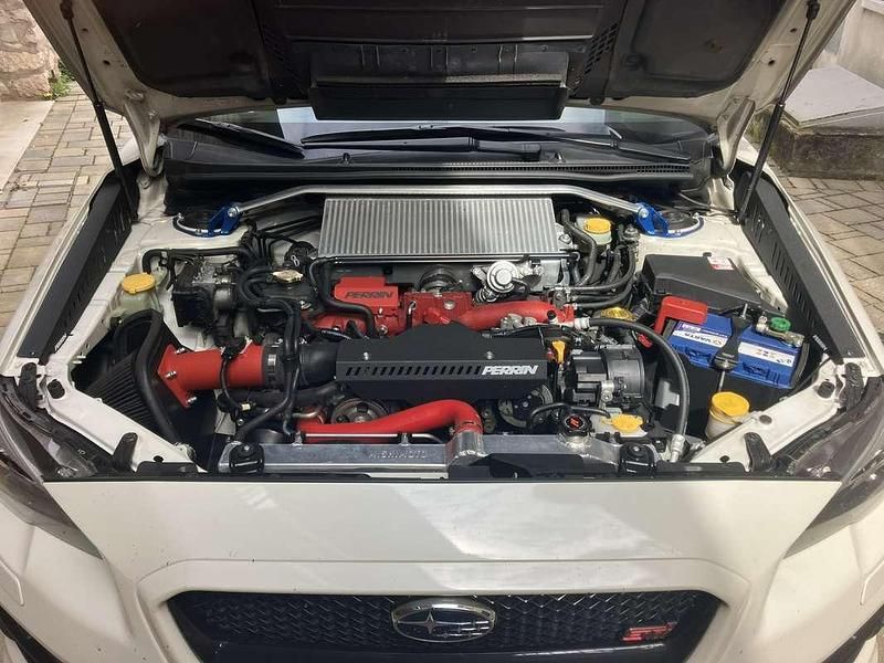 Usata Subaru WRX STI 300 CV (220 kW) 2014 Bianco Berlina