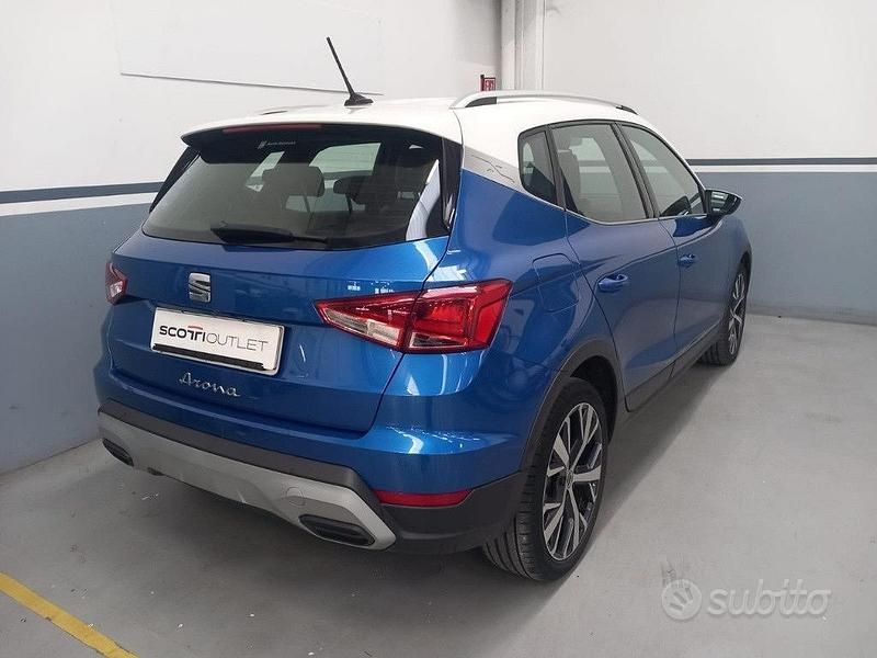 Usata Seat Arona Xperience 110 CV (80 kW) 2023 Blu SUV