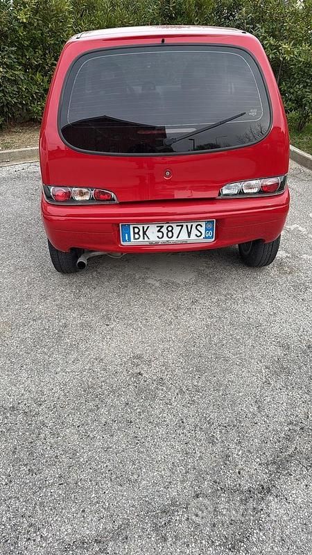 Usata Fiat 600 2000 Rosso Berlina