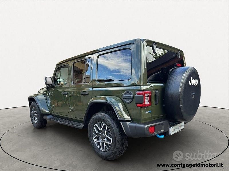 Usata Jeep Wrangler Unlimited Sahara 272 CV (200 kW) 2022 Verde scuro SUV