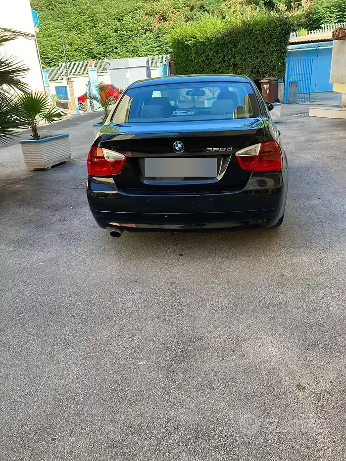 Usata BMW 320 177 CV (130 kW) 2007 Nero Berlina