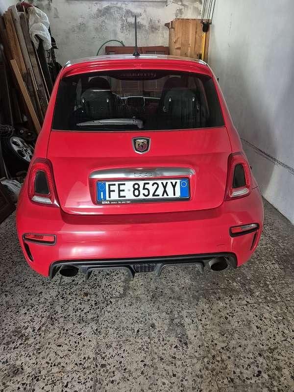 Usata Abarth 595 145 CV (106 kW) 2016 Rosso Utilitaria