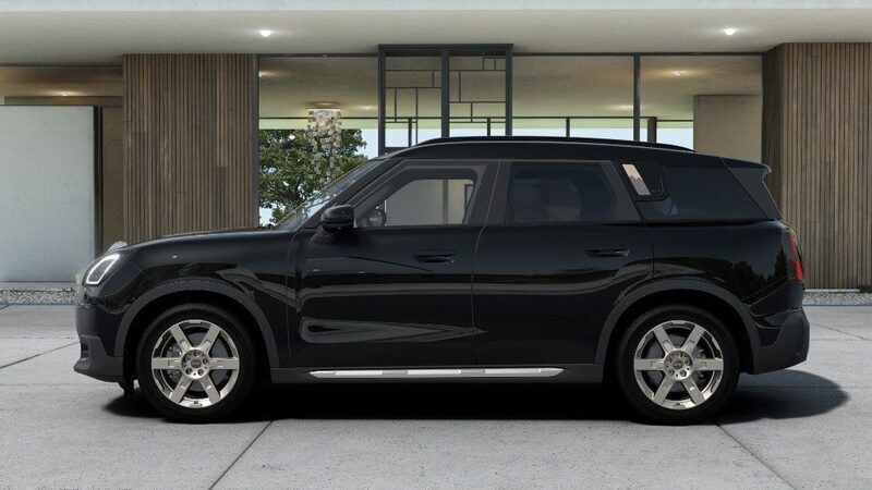 Nuova Mini Cooper S Countryman Favoured 230 kW (313 CV) 2025 Nero / metallizzato SUV