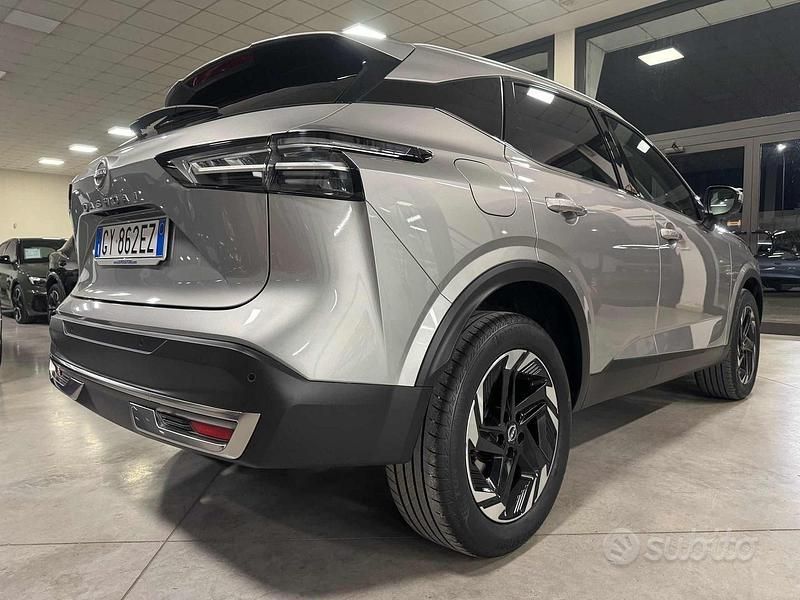 Usata Nissan Qashqai N-Connecta 158 CV (116 kW) 2025 Grigio SUV