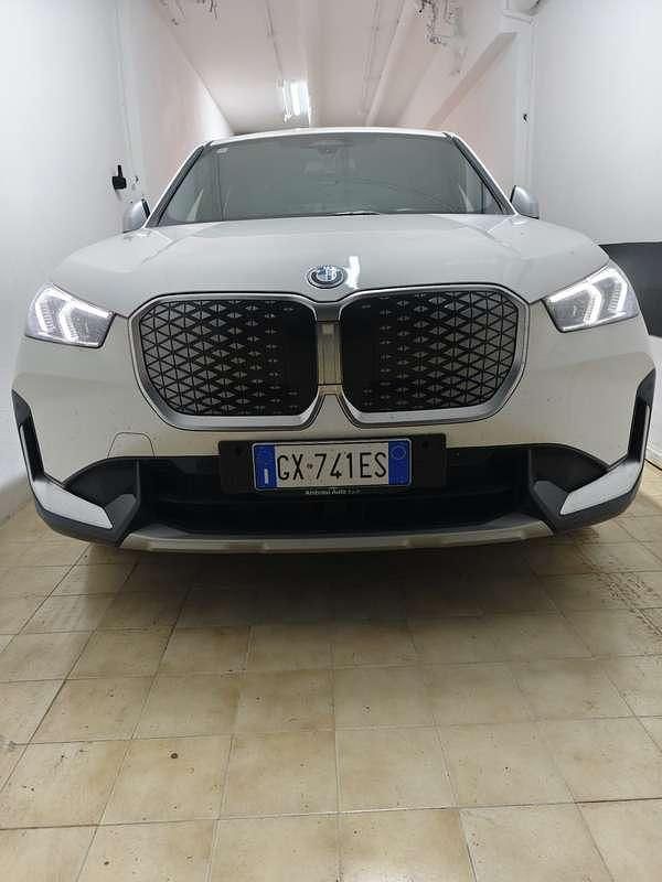 Usata BMW iX1 xLine 67 kW (92 CV) 2025 Bianco SUV