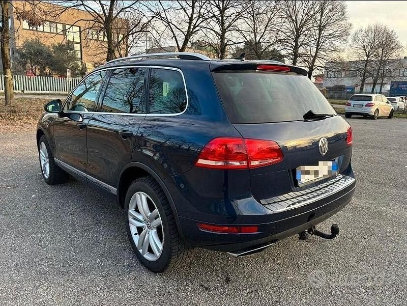 Usata VW Touareg 245 CV (180 kW) 2014 Blu SUV