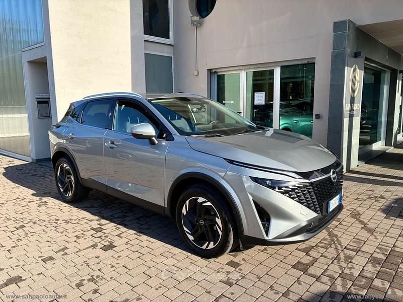 Usata Nissan Qashqai N-Connecta 158 CV (116 kW) 2025 Argento SUV