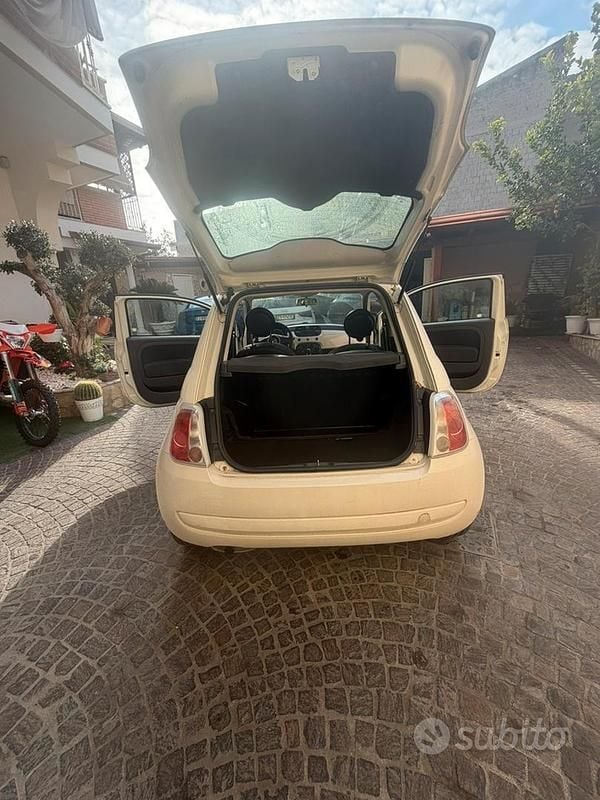 Usata Fiat 500 75 CV (55 kW) 2008 Bianco Utilitaria
