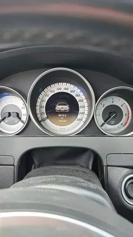 Usata Mercedes C220 Avantgarde 170 CV (125 kW) 2013 Berlina