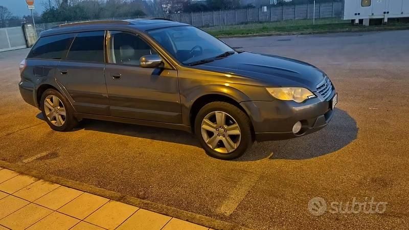 Usata Subaru Outback 165 CV (121 kW) 2008 Station wagon