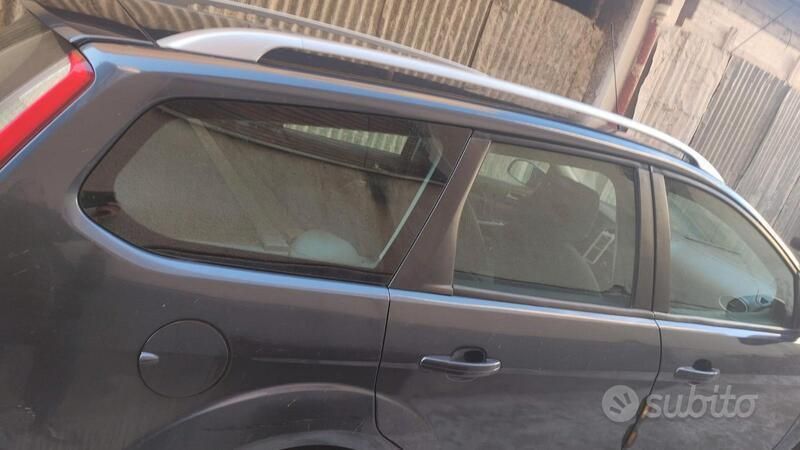 Usata Ford Focus Style 109 CV (80 kW) 2009 Blu/azzurro Station wagon