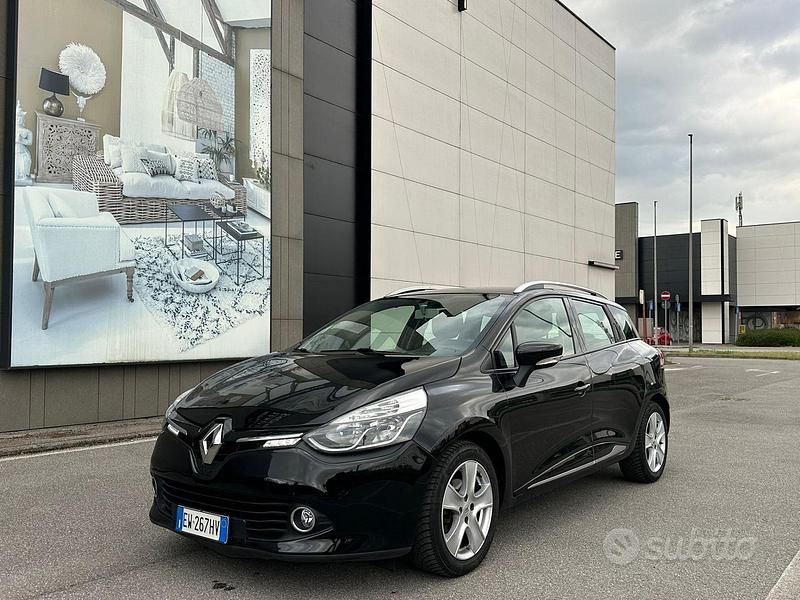 Usata Renault Clio GrandTour 75 CV (55 kW) 2014 Nero Station wagon