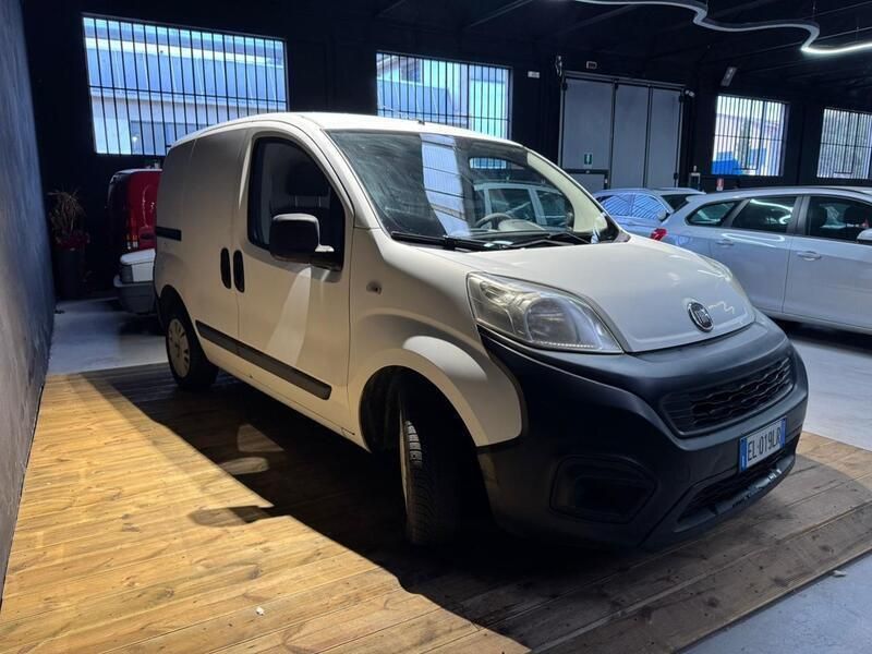 Usata Fiat Fiorino 75 CV (55 kW) 2011 Bianco Monovolume