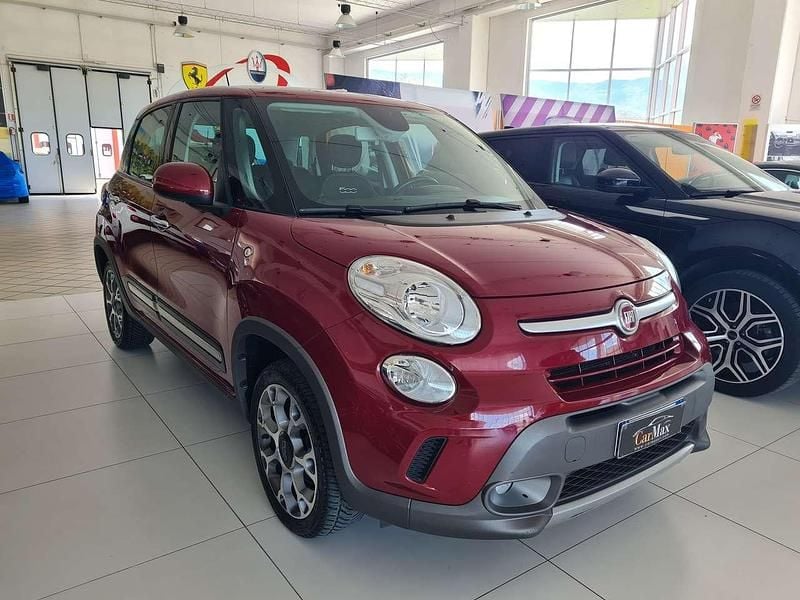Usata Fiat 500L Trekking 95 CV (69 kW) 2016 Bordaux Monovolume