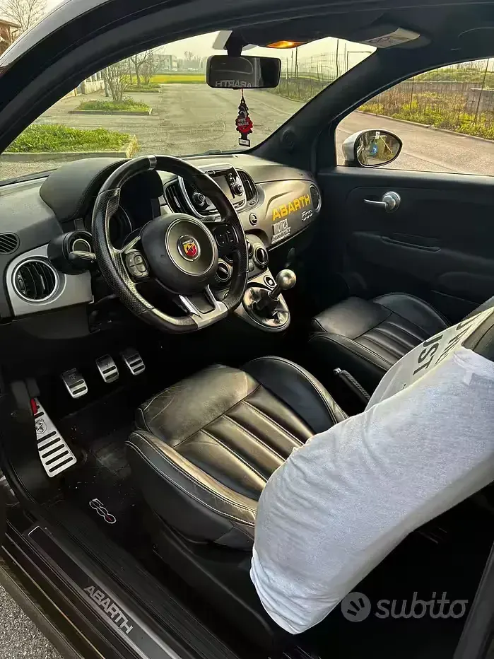 Usata Abarth 595 Turismo 165 CV (121 kW) 2017 Nero Berlina