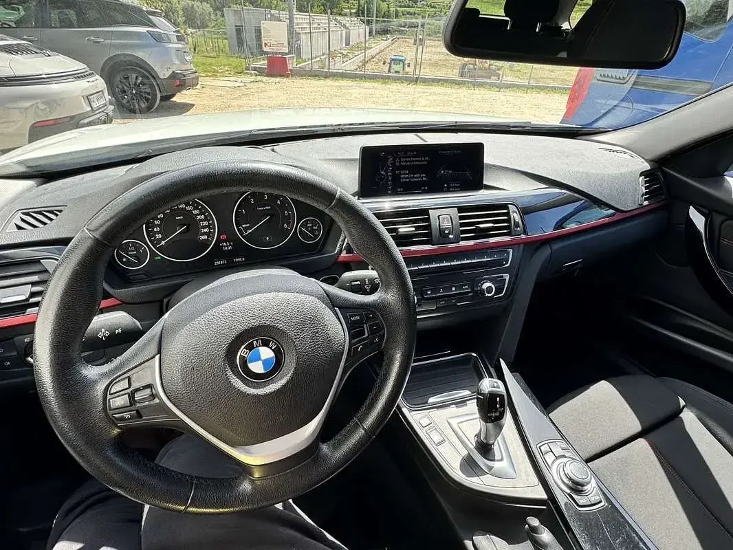 Usata BMW 320 Sport Line 184 CV (135 kW) 2013 Bianco Station wagon