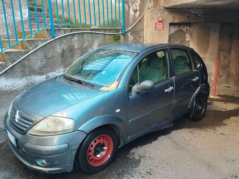Usata Citroën C3 Exclusive 70 CV (51 kW) 2005 Grigio Berlina