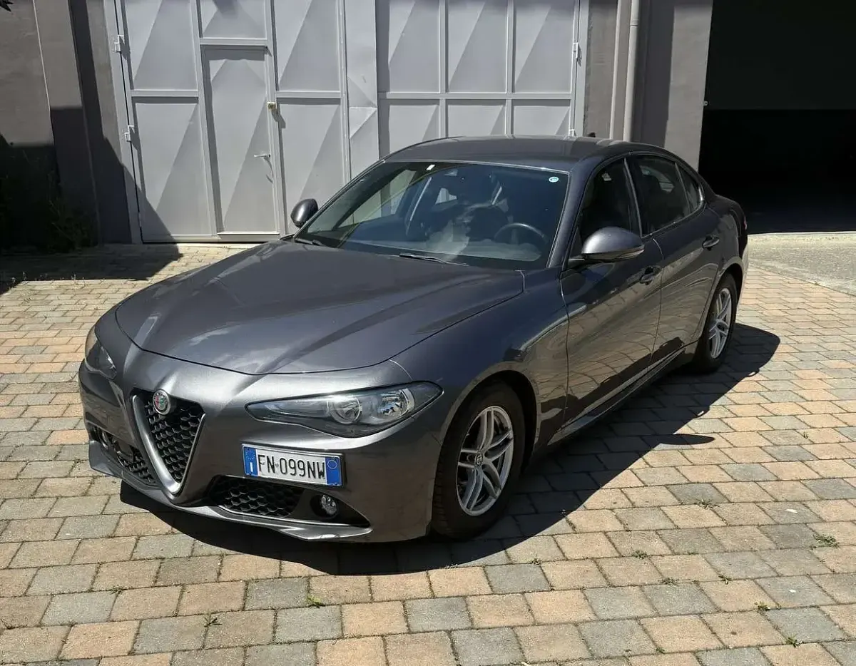 Usata Alfa Romeo Giulia Business 150 CV (110 kW) 2018 Other Berlina